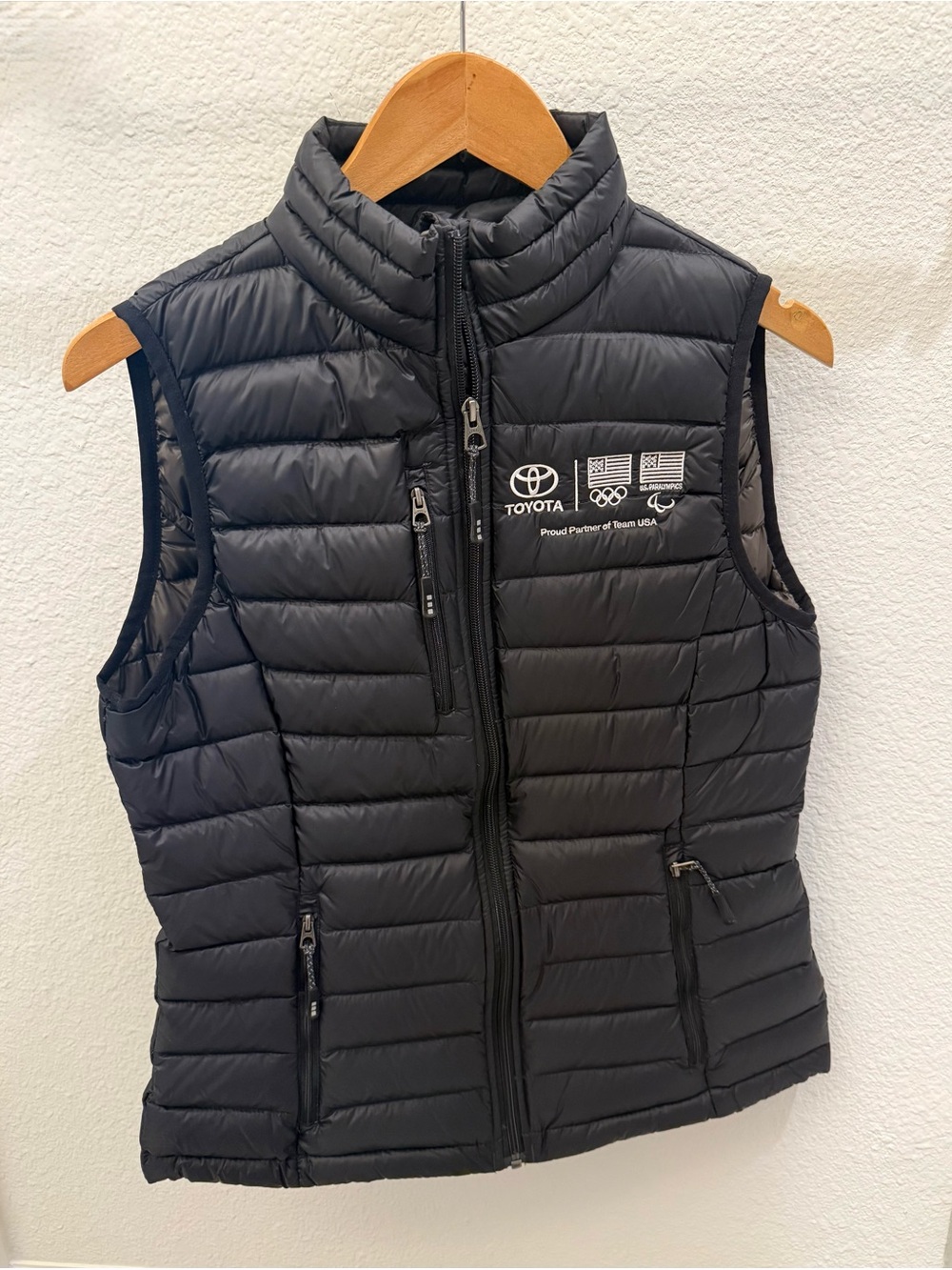 Olympic Team USA Black Quilted Puffer Vest